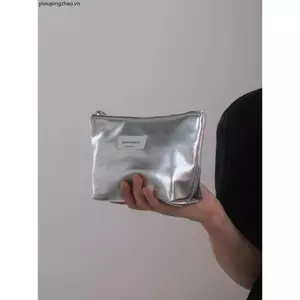 Túi đựng mỹ phẩm cầm tay Niche Silver Phong cách phương Tây