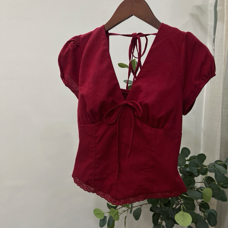 Áo Kiểu Linen Nữ Cổ V Chi Tiết Gắn Nơ Viền Ren Sang Chảnh Mùa Hè Kimee M210