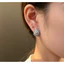 Tính khí cổ điển thanh lịch họa tiết cổ điển rỗng đĩa bông tai nữ tinh tế và đa năng