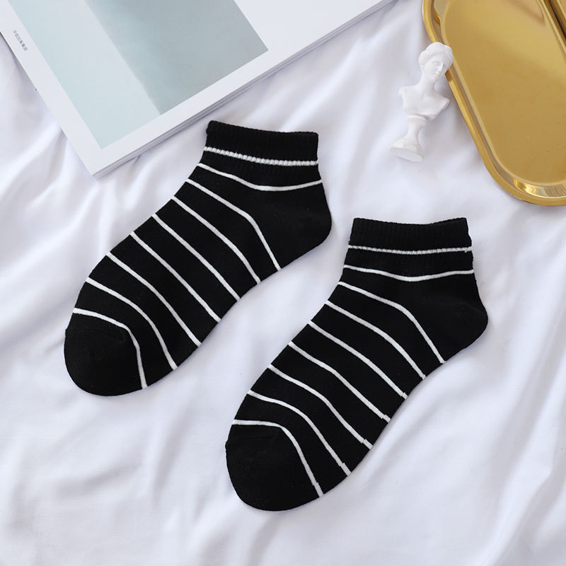 Tất nữ cotton nguyên chất sọc đen trắng, tất mỏng thoáng khí mùa hè, tất dài đa năng cho học sinh, tất thể thao cotton thoải mái.