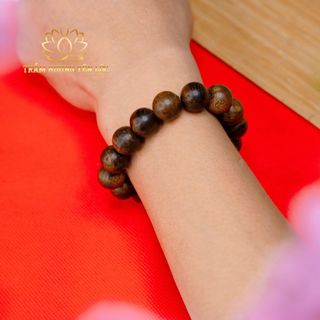 Vòng Trầm Indo Cận Chìm hạt tròn đơn - Trầm Hương yên Lộc (Mua một, tặng một hộp nhung, dây dự phòng)