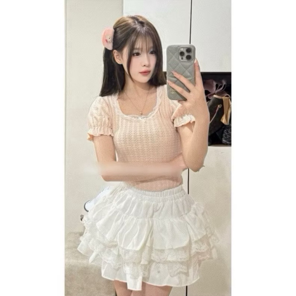 CHÂN VÁY ĐỎ DẠO PHỐ REN TẦNG PHỐI XINH TẾT NOEN V3