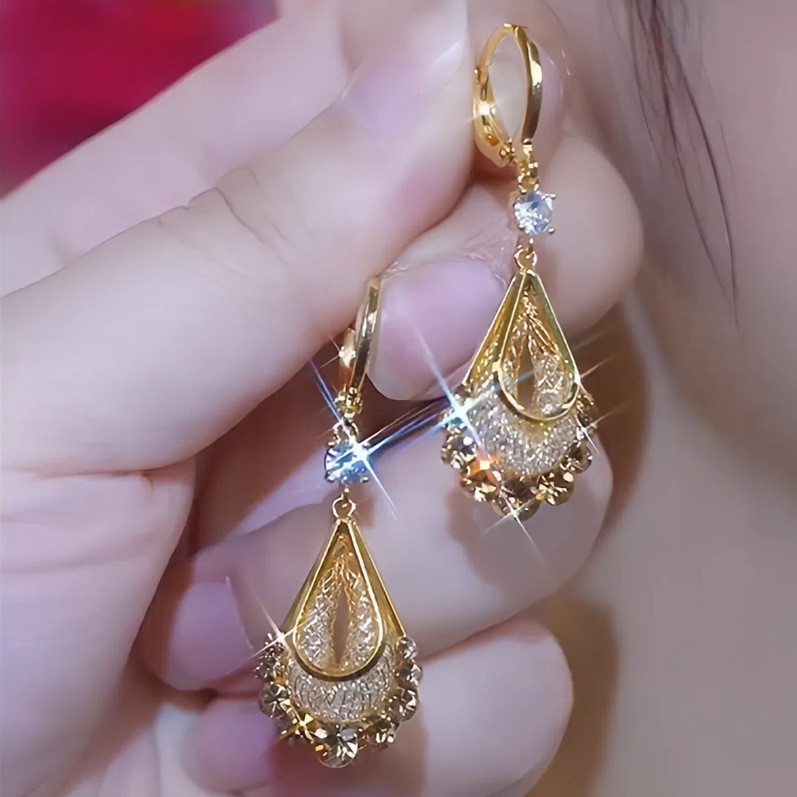 Bông Tai Pha Lê Màu Cà Phê Lưới Vàng Nhẹ
