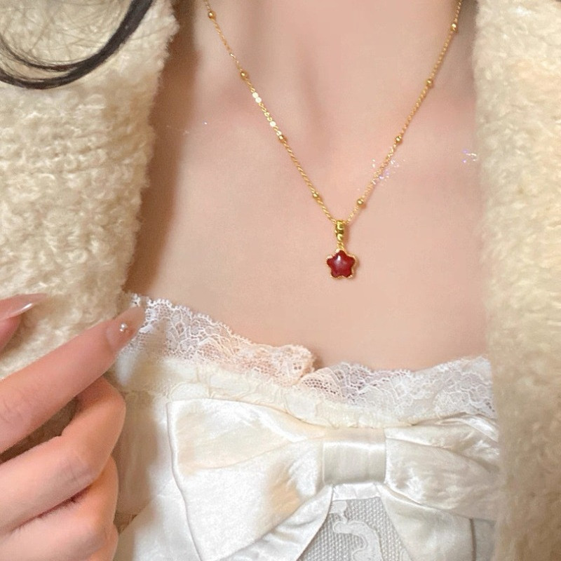 Vòng cổ hoa nhỏ hai mặt màu đỏ trắng đơn giản dành cho nữ Dây chuyền xương đòn sành điệu cao cấp