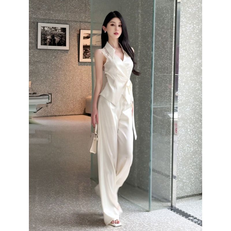 [Seckill trong thời gian có hạn] Áo sơ mi cổ chữ V cổ chữ V dáng rộng sang trọng phong cách mới mùa hè + Màu trơn cạp cao thẳng