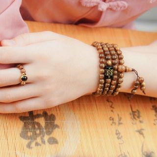 Combo Vòng 108 hạt Omani + Nhẫn theo mệnh (Cùng màu) Trầm Hương Yên Lộc Bàn Tay Phụ Kiện Voi