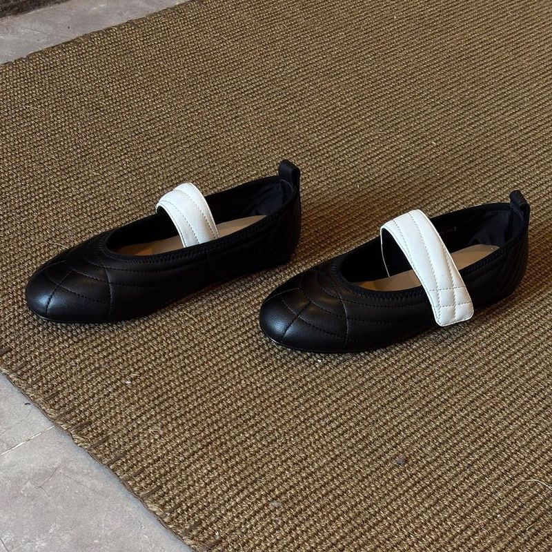 【✨Spot】Giày bệt nữ Velcro Kiểu Hàn Tối giản Đế êm Không mỏi chân Đi làm Đơn giản Giày
