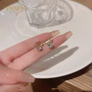 PNPIA- 1 Đôi Bông Tai Zircon Không Xuyên Cho Nữ Thời Trang Sáng Bóng Món Quà Trang Sức Lý Tưởng Để Sử Dụng Hàng Ngày Và Tiệc
