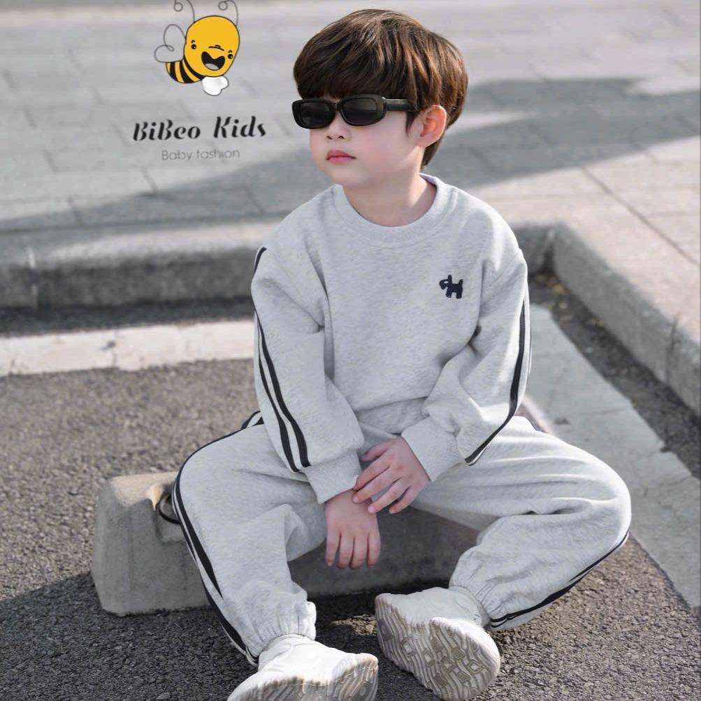 BiBeo Kids BỘ QUẦN ÁO NỈ THỂ THAO THÊU CÚN PHỐI SỌC XANH cho bé trai