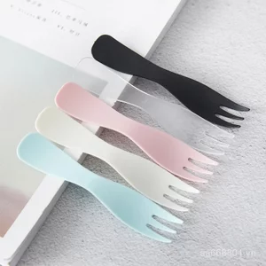 Nĩa bánh sinh nhật, nĩa trái cây, nĩa ăn nhẹ nhựa dùng một lần sáng tạo ba răng LYD2