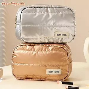 Túi đựng đồ trang điểm Quilted FAVORITEGOODS, Túi đựng mỹ phẩm dung tích lớn cầm tay, Túi đựng đồ giặt chống nước chống sốc đa chức năng dành cho nữ Cô gái