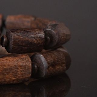 Vòng Trầm Đốt Trúc Thô Cận Chìm - Trầm Hương Indo CN - Trầm Hương Yên Lộc