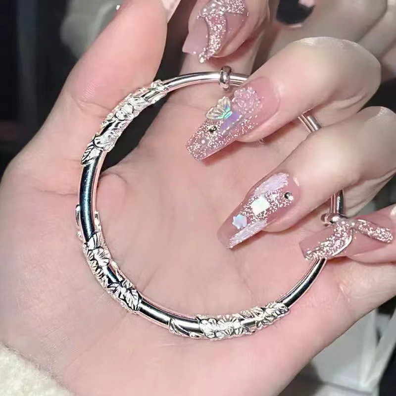Vòng tay quà tặng ngày lễ khắc hoa bạc có thể điều chỉnh
