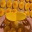 DELMER Squishy Đồ Chơi Phô Mai, Mô Phỏng Bánh Mì Squishy Tăng Chậm, Trẻ Em Chống Lo Âu Tay Thư Giãn Pinch Cảm Giác Fidget Bánh Trẻ Em