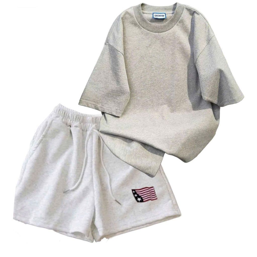 sét bộ đồ nữ quần đùi cộc xám tiêu cờ mỹ dáng ngắn + mix áo phông trơn form nam nữ unisex