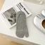 NICOLOO 1 Đôi Tất Hai Ngón Chân, Cotton Blend Thoáng Khí Chia Ngón Chân Lót, Dễ Dàng Phù Hợp Với Mũi Không Trơn Trượt Liền Mạch Co Giãn Mềm Không Thể Hiện Tất Giày Đế Bằng