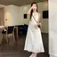 Rỗng lộ eo Sling Váy dài buộc dây phong cách eo hẹp + Thiết kế viền mùa hè Phong cách kỳ nghỉ hè Slimer Look Temperament Dress