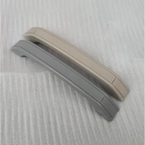 Thích hợp cho Mitsubishi pajero V73 V77 Cửa sau Tay vịn bên trong Thân cây Tay nắm cửa V73 Phía sau Cửa sau Tay cầm bên trong
