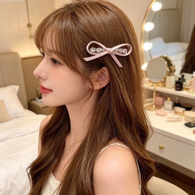 Kẹp tóc đính đá nơ màu hồng ngọt ngào dành cho nữ