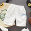 Quần short 5 điểm hàng hóa Hàn Quốc mùa hè mới dành cho bé trai Quần short dài vừa phải dành cho trẻ em, hợp thời trang