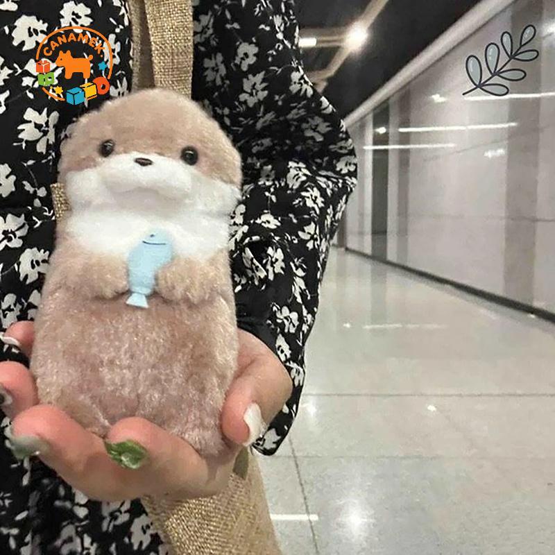 CANAMEK Dễ Thương Otters Giữ Cá Sang Trọng Móc Khóa Nhẹ Treo Mặt Dây Đạo Cụ Cho Túi Đi Học Ví Chìa Khóa CSF
