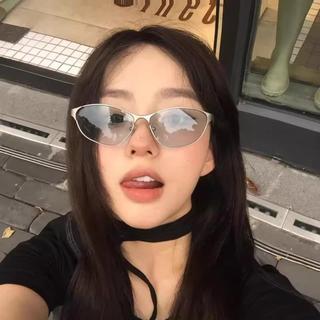 UV Blue Light Protection Y2K American Retro Cat Eye Blue Sunglasses Unisex lõm Thiết kế để chụp ảnh đường phố Thể thao Lái xe đạp Quà tặng