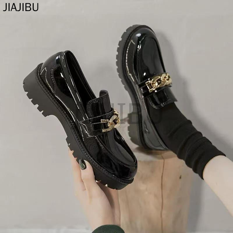 Size 43 Giày Nữ Cỡ Lớn, Kiểu Dáng Học Đường Anh, Chống Trơn Trượt, Bóng Bẩy, Gót Thấp. Giày Lười Đen Kiểu Nhật Cổ Điển Dành Cho Nữ Sinh Trung Học (JK) Đi Học. Classic Korean Fashion Platform Lolita Small Leather Shoes Giày Bệt Đơn Giản Thường Ngày 42 41