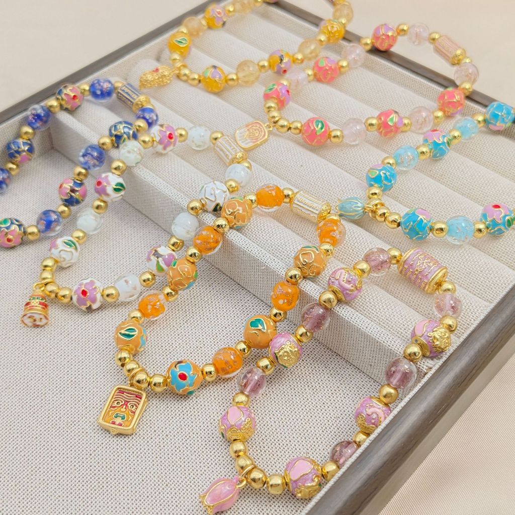 Vòng tay nữ hoa lá thủy tinh và lá vàng
