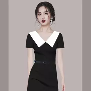 Đầm màu tương phản sang trọng cao cấp Phong cách mới Mùa hè Một bước mỏng hơn Nhìn mỏng vừa vặn Giảm tuổi S