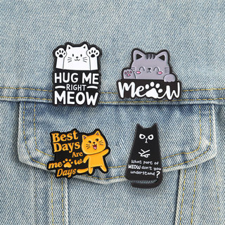 Hoạt Hình Dễ Thương Mèo Men Trâm ‘ Những Ngày Tốt Nhất Ôm Tôi Phải Meow ’ Văn Bản Huy Hiệu Kim Loại Ba Lô Quần Áo Phụ Kiện Quà Tặng Cho Những Người Yêu Mèo