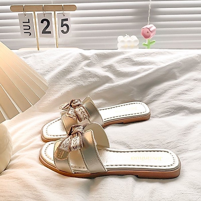 Sandal kiểu Pháp đẹp cho nữ mặc làm áo khoác ngoài mùa hè, phong cách cổ tích thời trang với chân v