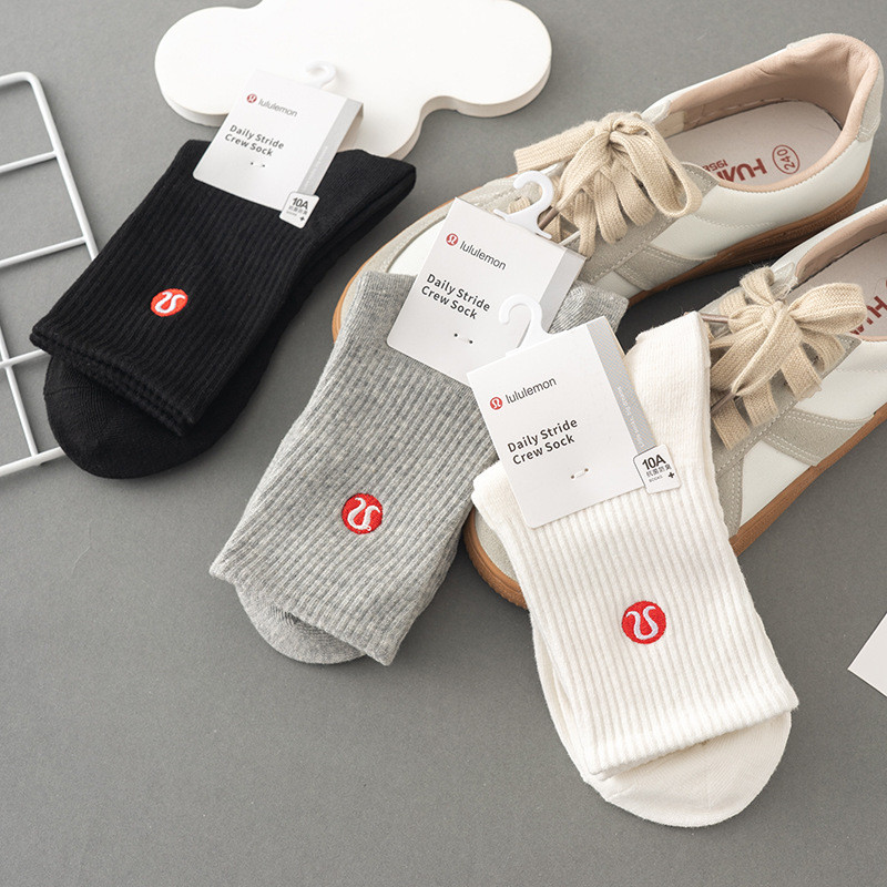 Lulu Thêu Mỹ Nguyên Chất Cotton Thể Thao Tất Màu Trơn Thoáng Khí Chống Trơn Trượt Tất Tập Yoga