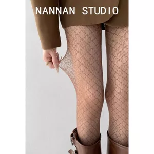 Quần kiểm tra kim cương rỗng cổ điển Millennium Hot Girl Thịt trong suốt Chống chảy xệ Chân đẹp Slimer Look Stockings