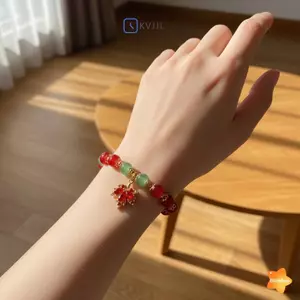 Vòng tay hạt ngọc đỏ theo chủ đề lá sang trọng dành cho nữ Quà tặng trang sức lý tưởng 1 chiếc mới
