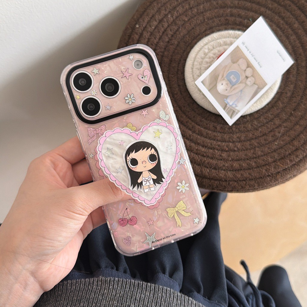 Vỏ Cho iPhone 17PM 16 Pro Max 15 IMD Craft Laser Shell Design YUY Girl Phim Hoạt Hình Chống Sốc TPU Mềm Chống Trầy Xước Chống Bụi Bẩn Vỏ Điện Thoại Có Chân Đế Trái Tim Tình Yêu
