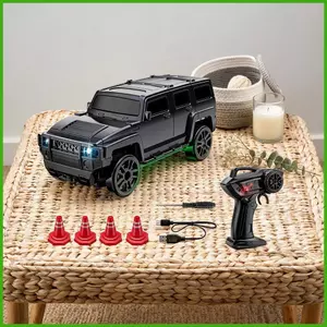 Xe Tải RC Drift Tỉ Lệ 1: 64 4WD Xe Tải Sạc Có Đèn 2.4GHz Xe Điều Khiển Từ Xa Nhỏ Cho Máy Tính Để Bàn Trong Nhà wipqsvn