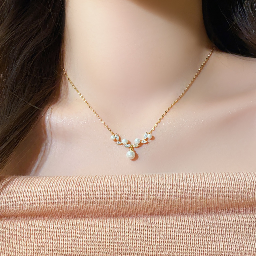 Vòng cổ mặt dây chuyền ngọc trai zircon vàng phong cách Pháp