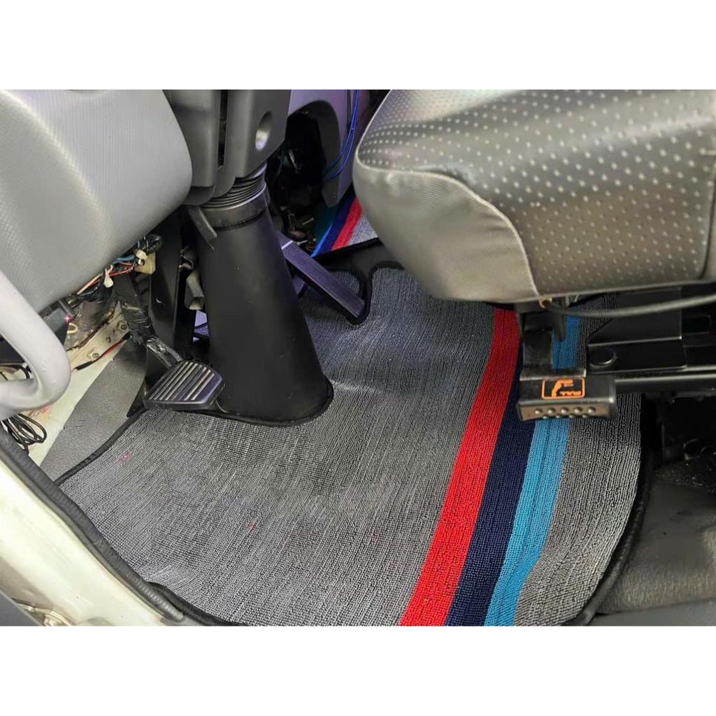 [Isuzu FRR650] Bộ thảm cước lót sàn cho xe Isuzu FRR650 cắt sẵn và may bo viền