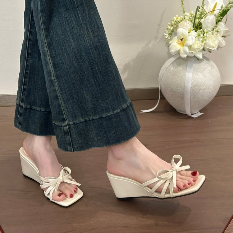 Phong Cách Hàn Quốc Mũi Vuông Nơ Giày Cao Gót Thời Trang PU Nữ Tính Khí Cao Cấp Chống Trơn Trượt Giày Cao Gót Retro F