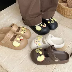 Mùa Hè Đi Lại Du Lịch Lỗ Nhẹ Giày Dép EVA Dễ Thương Ngôi Sao Vui Vẻ Apple Baotou Dép Nữ