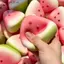 SRVN Đồ chơi dưa hấu giảm lo âu cho trẻ em Mềm mại dễ thương Bóp trái cây phục hồi chậm.