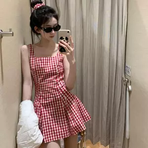 Váy đeo chéo kẻ sọc nhỏ màu đỏ mùa hè Váy chữ a không tay