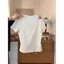 Áo thun ngắn tay thiết kế cổ chữ V chấm bi nữ 2026 Phong cách mới Mùa hè nhỏ Slim-Fit phong cách ngắn Vai chính hãng phong cách Hàn Quốc hàng đầu