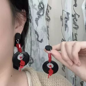 Mới Phong Cách Trung Quốc Màu Sắc Tương Phản Hạt Gỗ Nhẫn Bông Tai Hoa Nữ Cao Cấp Retro Niche Độc Đáo Sang Trọng Bông Tai Bông Tai