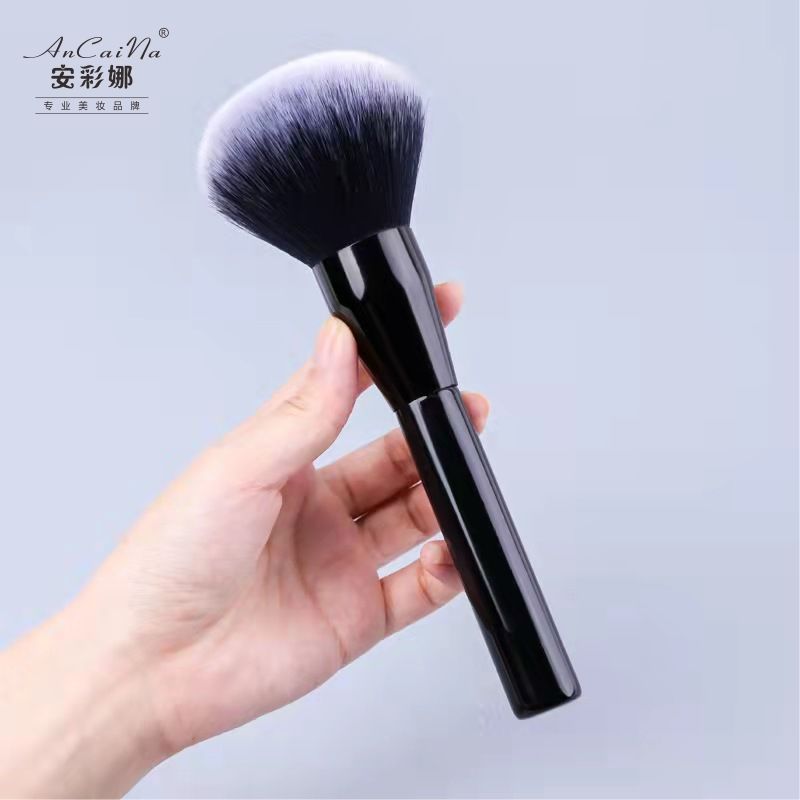 Influencer Ancaina Loose Powder Makeup Brush Oversized Soft Hair Do Not Eat Powder Loose Powder Setting Powder Highlight Powder Blush Brush