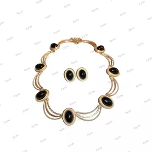 Vòng cổ nữ PYCOU, Vòng cổ cổ thiết kế nhiều lớp hình bầu dục, Chụp ảnh trang sức thanh lịch cổ điển