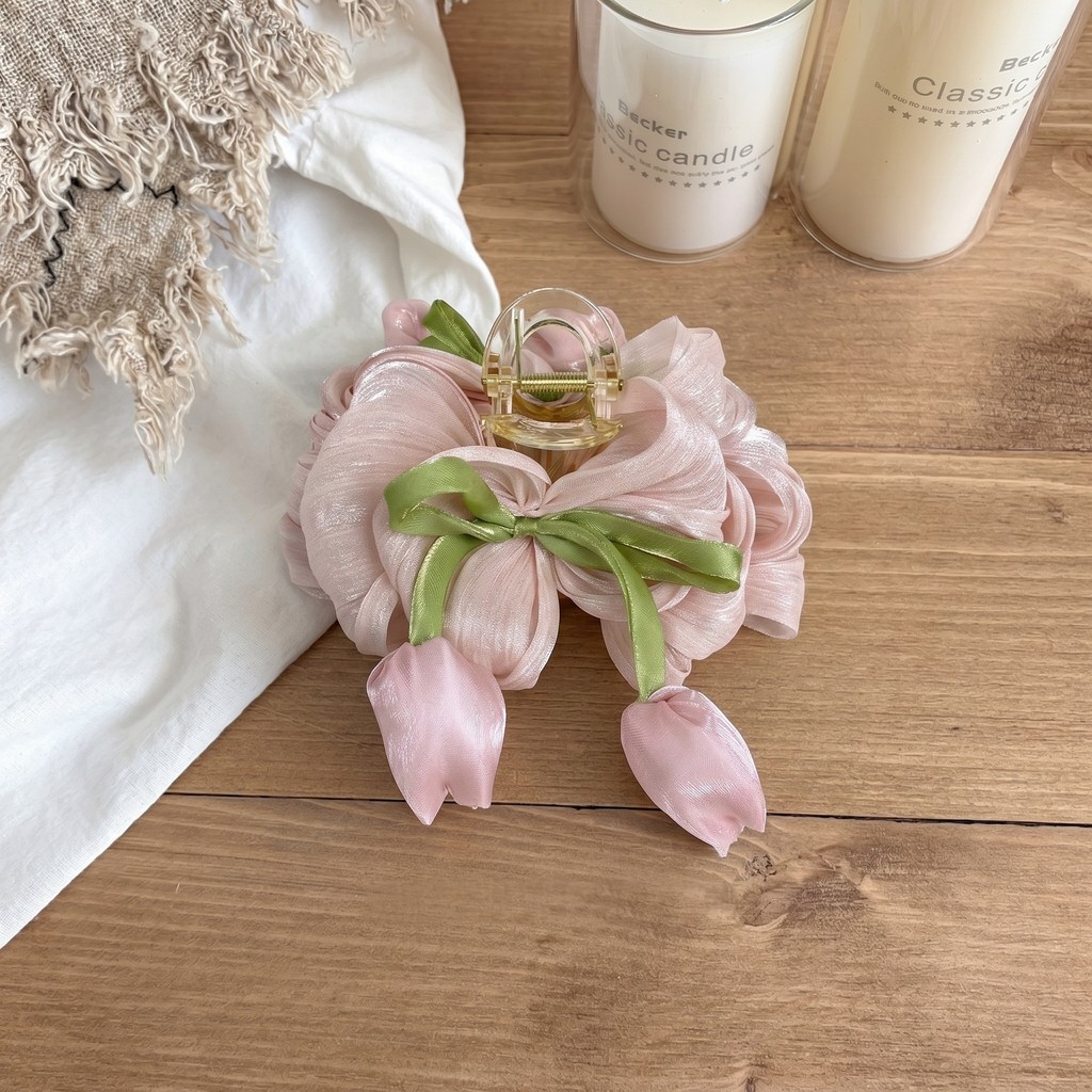 Kẹp cá mập nếp gấp phong rừng hoa tulip mẫu mới 2026 lãng mạn mùa xuân hè kẹp tóc sau đầu nữ