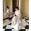 Niche Thiết kế ren không đều Váy Vest Satin mùa hè Bộ đồ hai mảnh thời trang phong cách mới