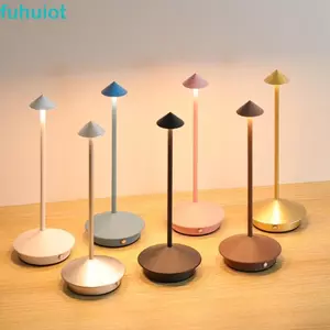Đèn bàn LED FUHUIOT, Thiết kế đầu nón 3 màu Đèn bàn cổ điển, Đèn bàn cà phê Làm mờ điều khiển cảm ứng không dây Đầu giường Đèn xung quanh Bàn làm việc phòng ngủ