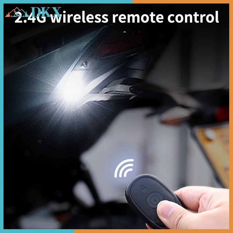 DKX 1 Bộ Đèn LED nhấp nháy từ xa không dây có khả năng chống va chạm để cảnh báo khẩn cấp và an toàn.